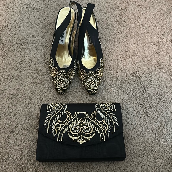 Capparo’s Vintage matching purse and heels set - Picture 1 of 9